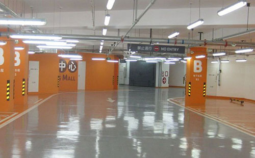 尖扎尖扎环氧地坪漆施工前地面处理的具体步骤