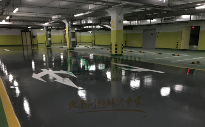 ‌旧地面翻新方案：尖扎环氧地坪涂层覆盖混凝土裂缝修复技术